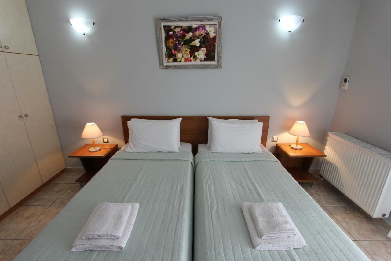Tosis Apartments Σβορωνάτα Εξωτερικό φωτογραφία