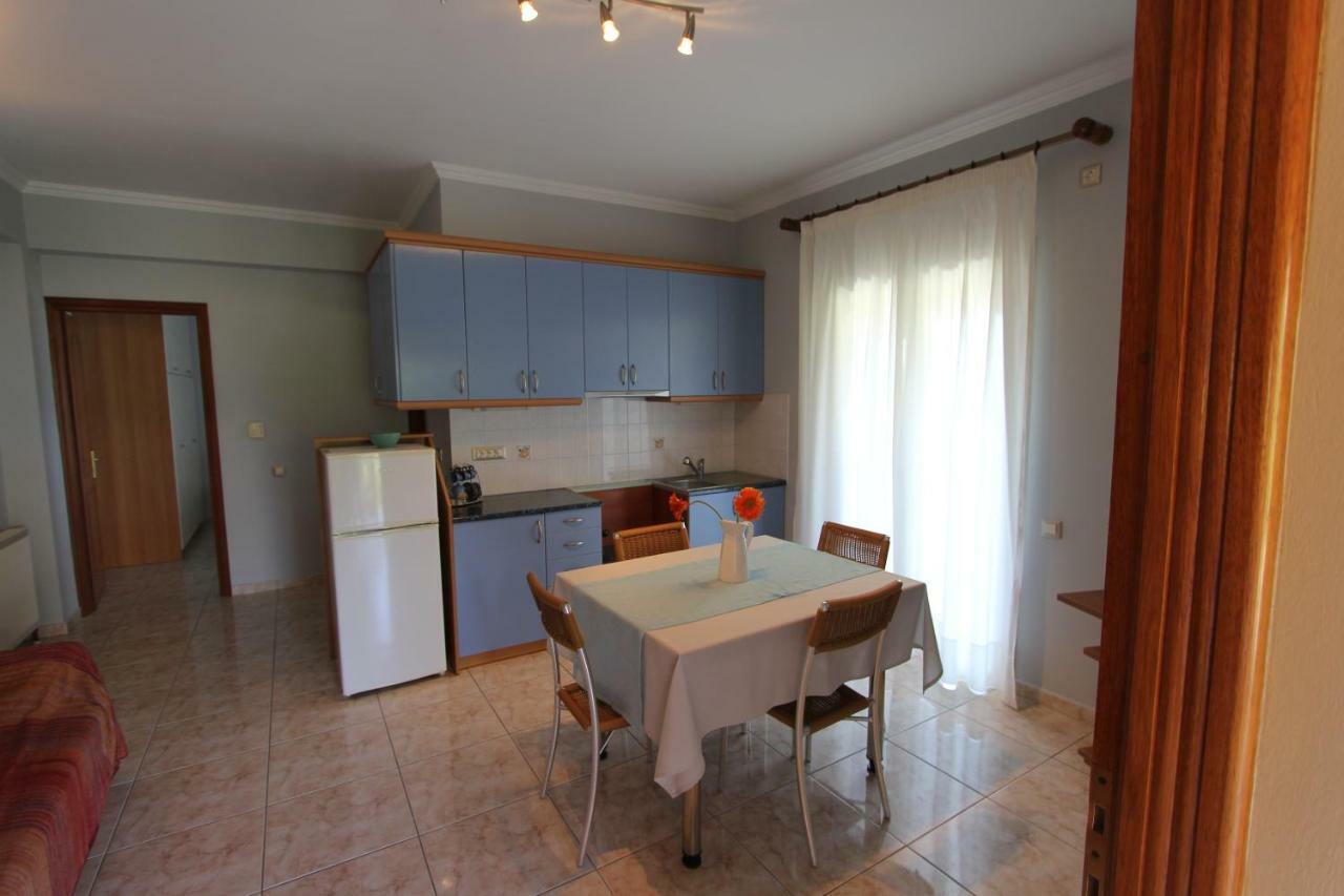 Tosis Apartments Σβορωνάτα Εξωτερικό φωτογραφία