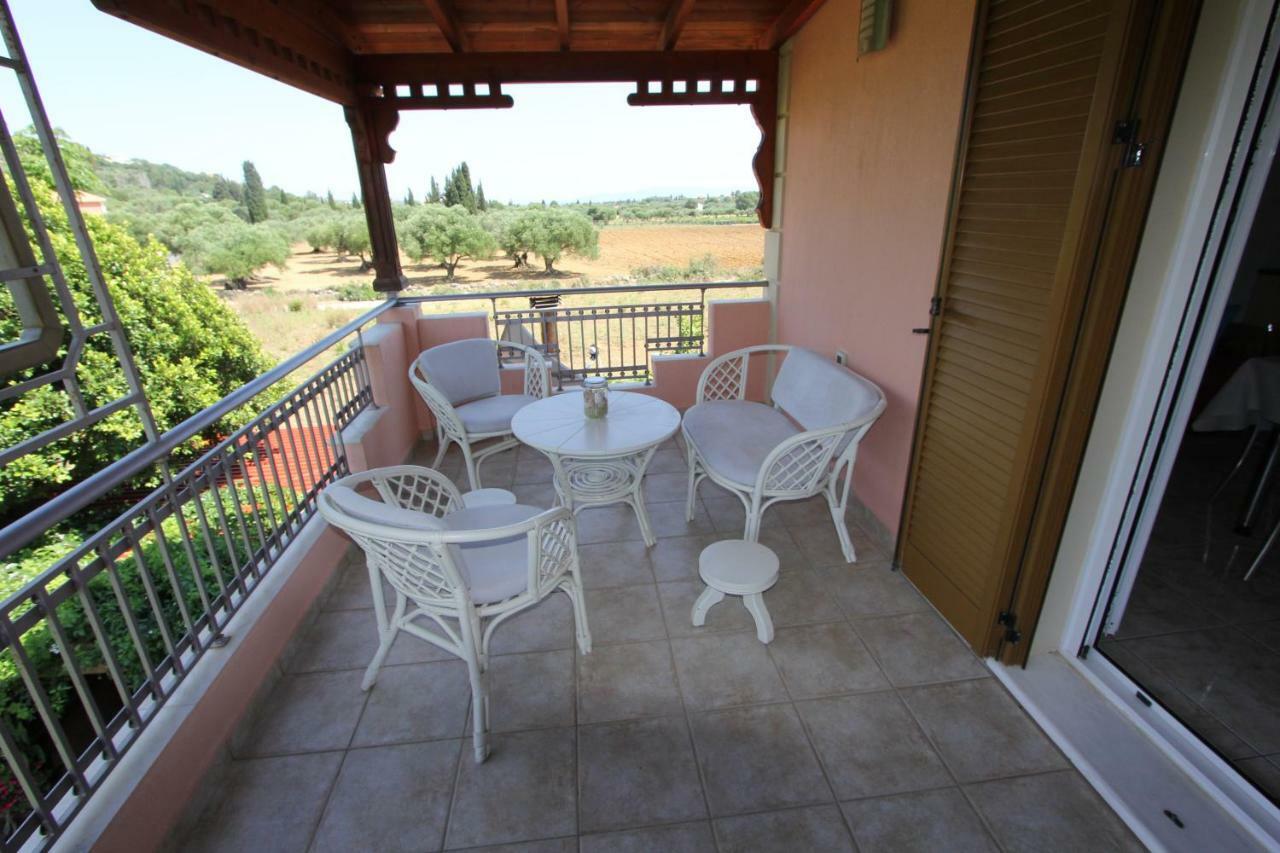 Tosis Apartments Σβορωνάτα Εξωτερικό φωτογραφία