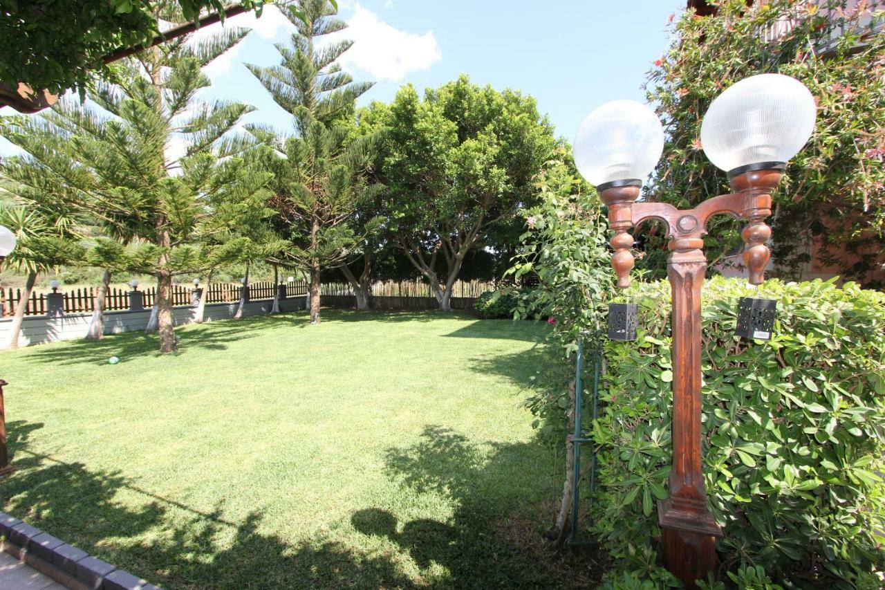 Tosis Apartments Σβορωνάτα Εξωτερικό φωτογραφία